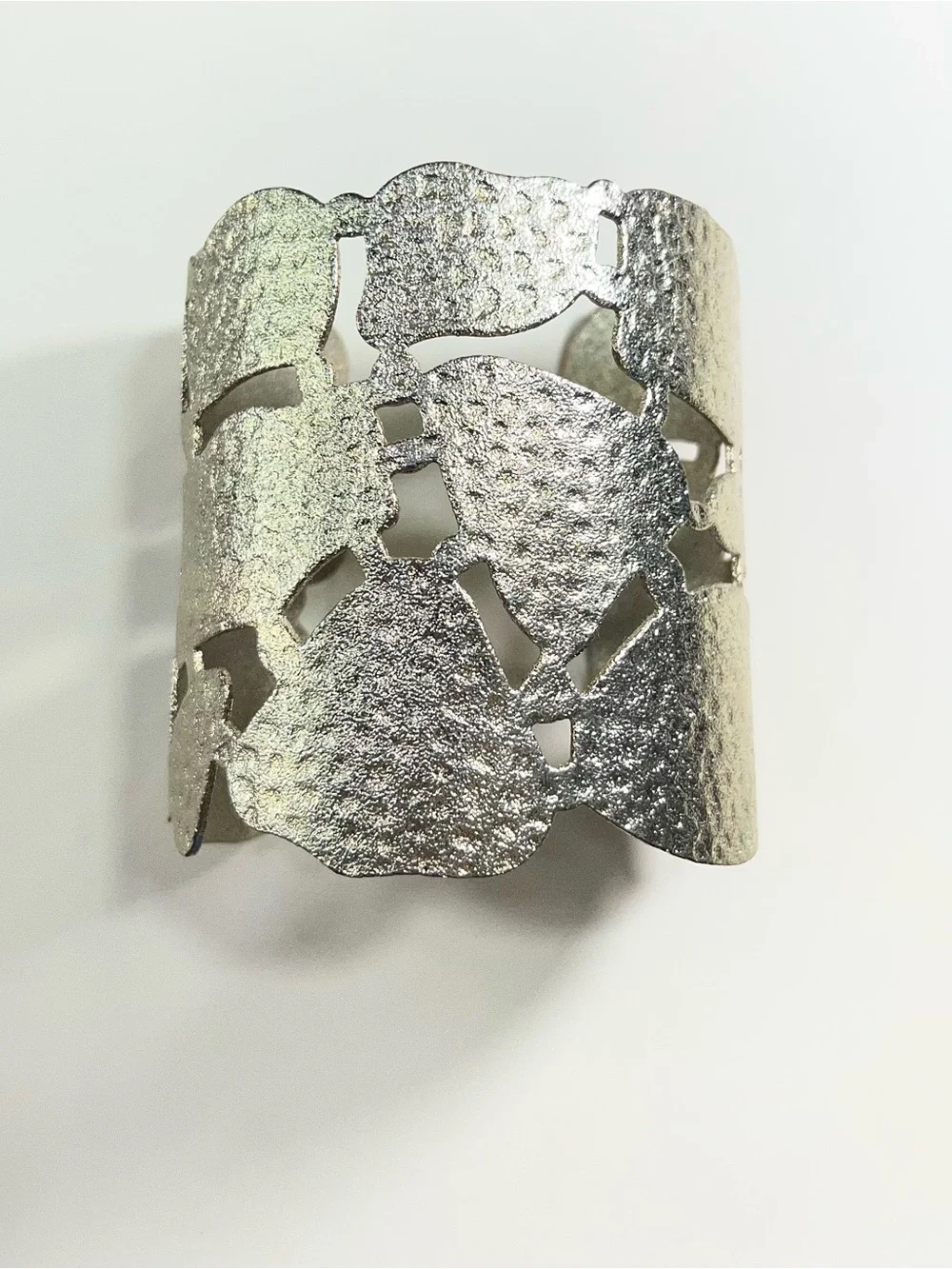 Silver Floral Cutout Cuff Bracelet - Elegant Women’s Jewelry